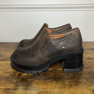 ❌SOLD❌ Brown Leather Flare Heeled Clogs